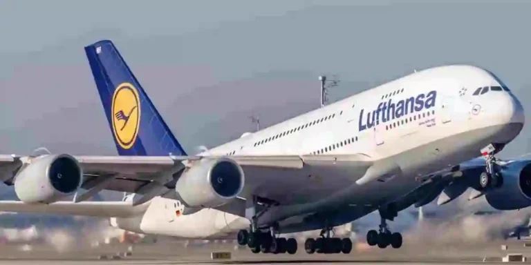 Lufthansa Flight LH773